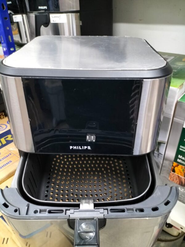 Philips Air Fryer 10 Ltr - Image 3